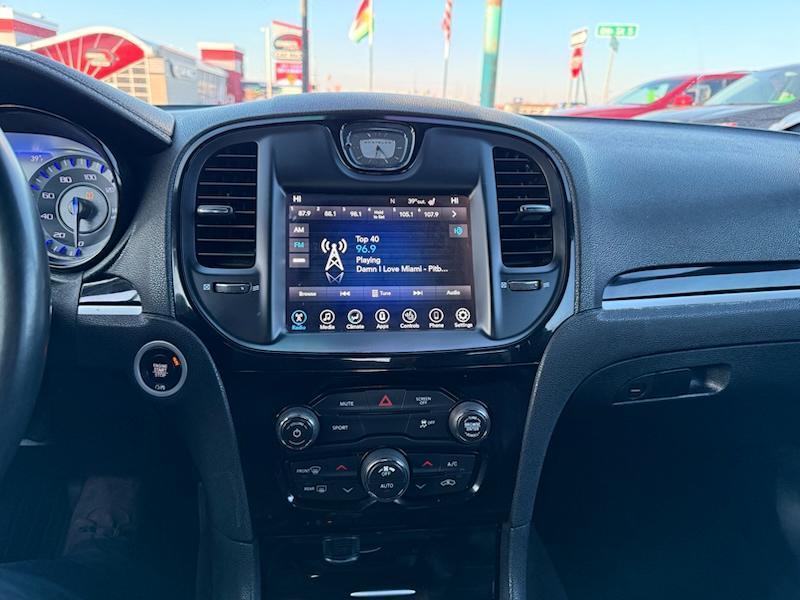 Chrysler 300 S V6 AWD 2017