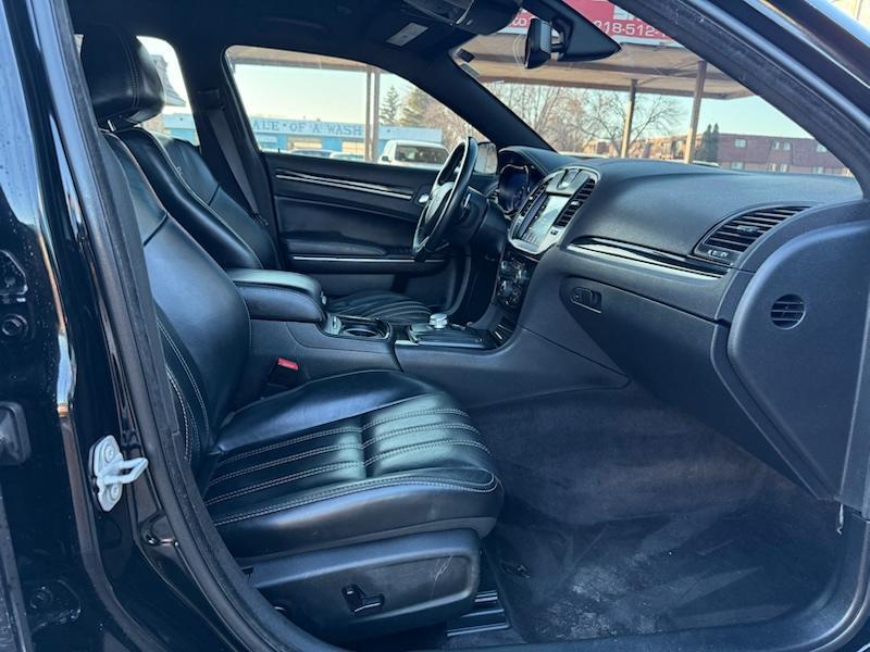 Chrysler 300 S V6 AWD 2017