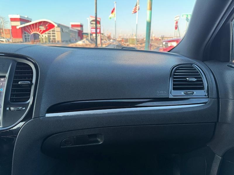 Chrysler 300 S V6 AWD 2017