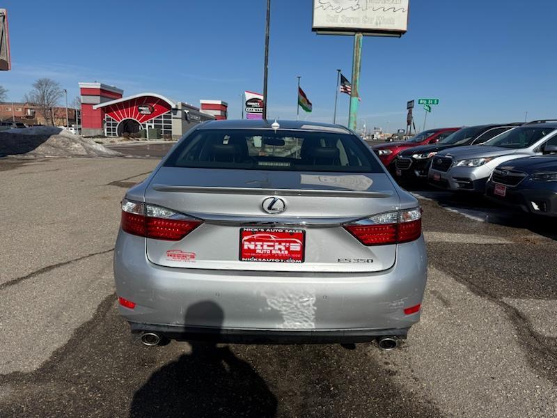 Lexus ES 350 Sedan 2013