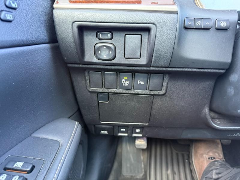 Lexus ES 350 Sedan 2013