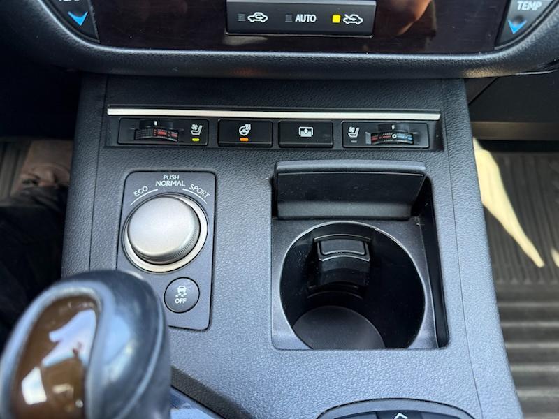 Lexus ES 350 Sedan 2013