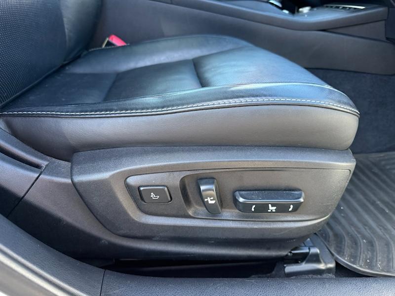 Lexus ES 350 Sedan 2013