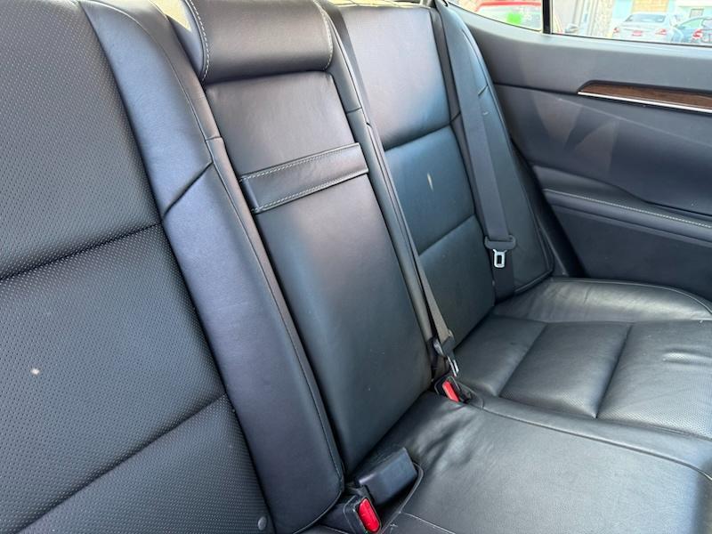 Lexus ES 350 Sedan 2013