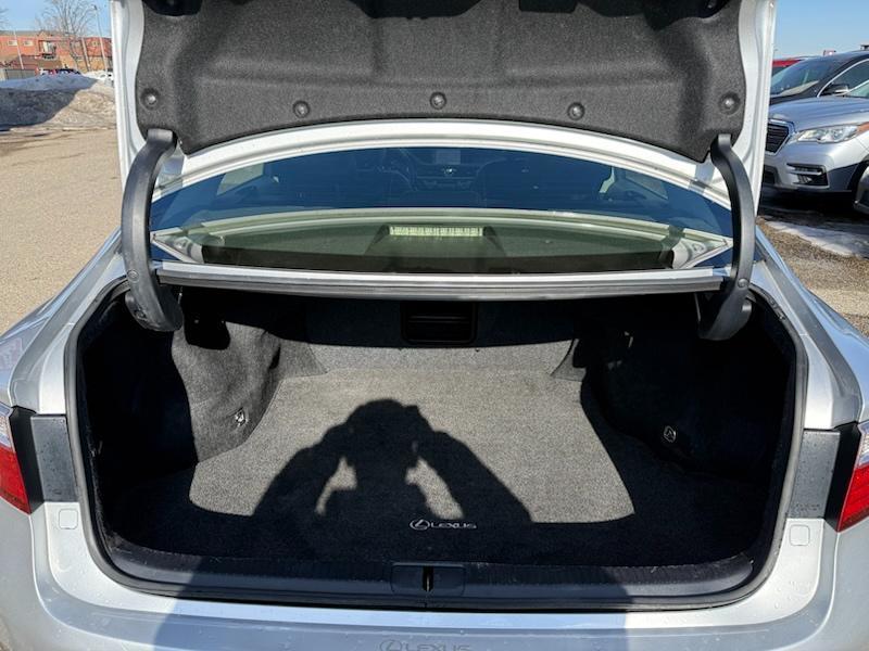 Lexus ES 350 Sedan 2013