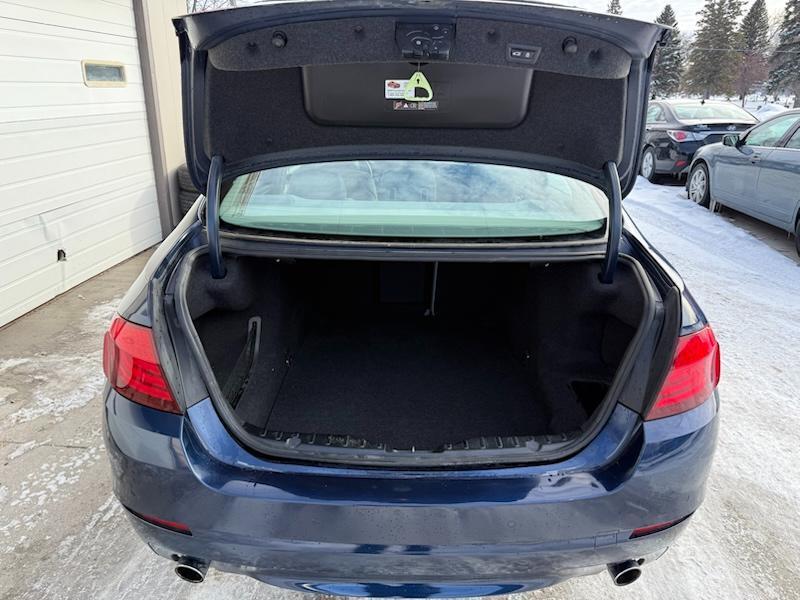 BMW 5-Series 535i xDrive 2013