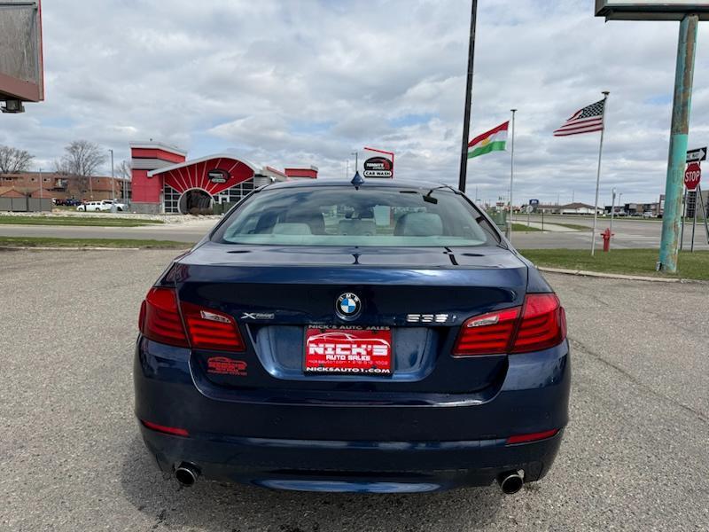 BMW 5-Series 535i xDrive 2013