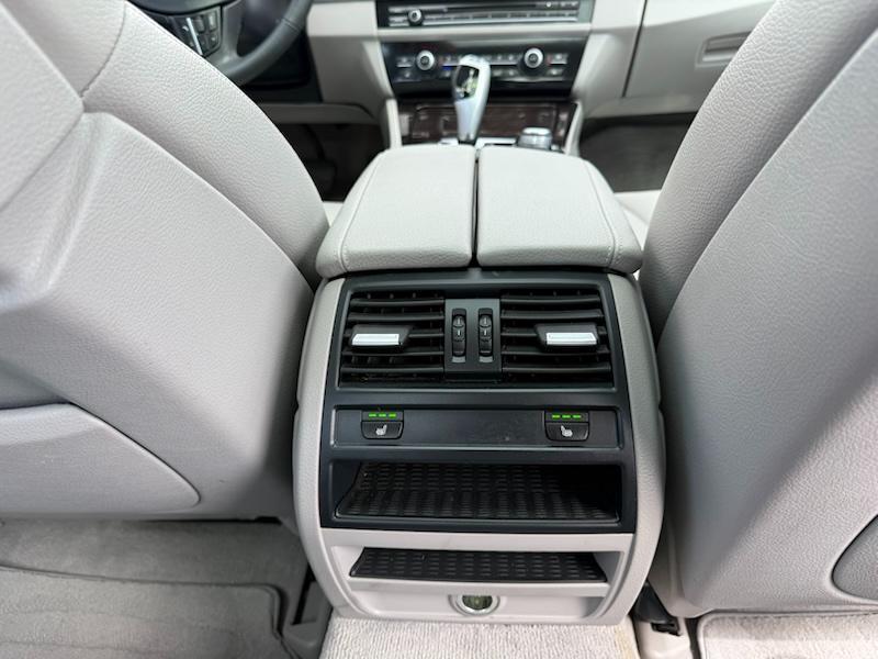 BMW 5-Series 535i xDrive 2013