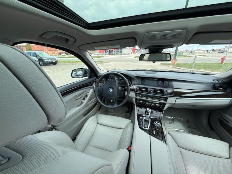 BMW 5-Series 535i xDrive 2013