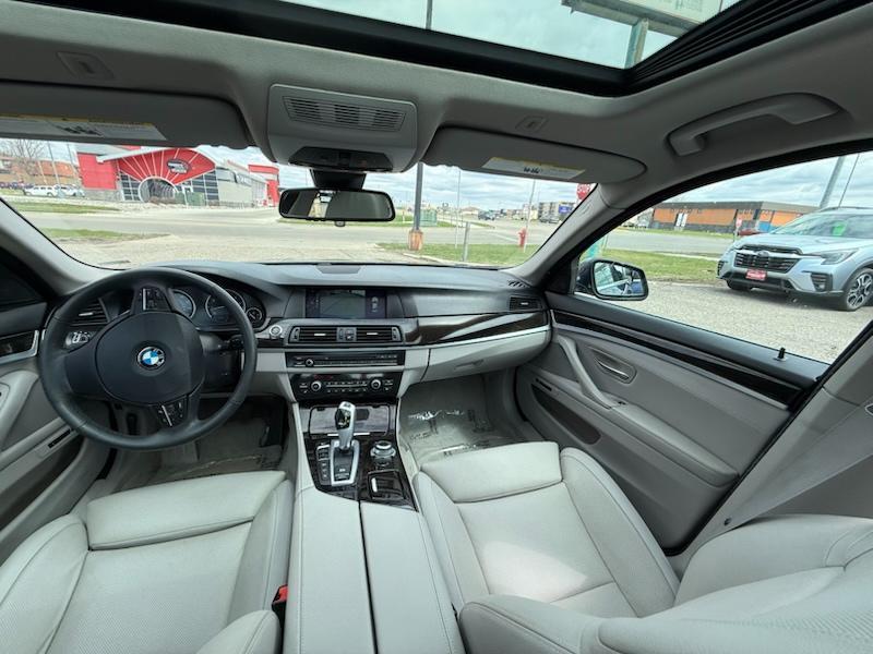 BMW 5-Series 535i xDrive 2013