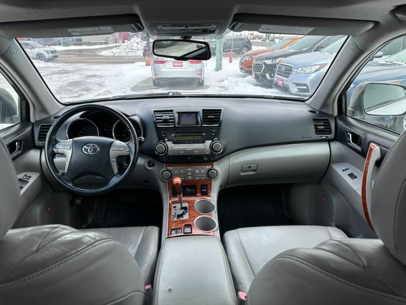 Toyota Highlander Limited 4WD 2008
