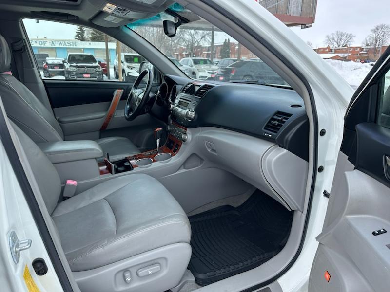 Toyota Highlander Limited 4WD 2008