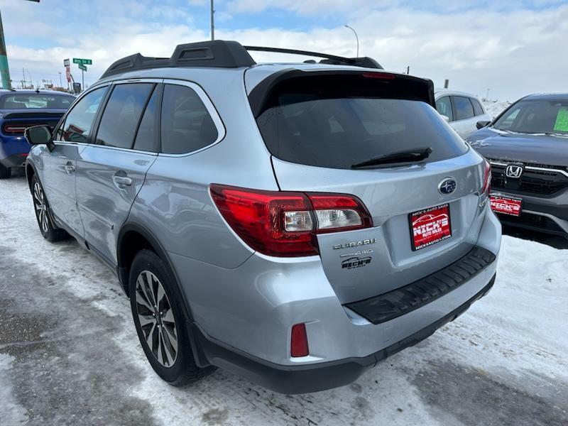 Subaru Outback 2.5i Limited 2015