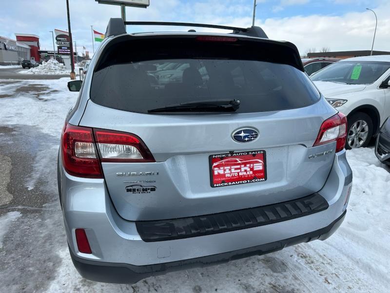 Subaru Outback 2.5i Limited 2015