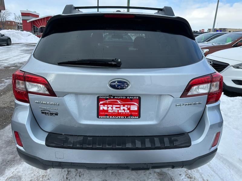 Subaru Outback 2.5i Limited 2015