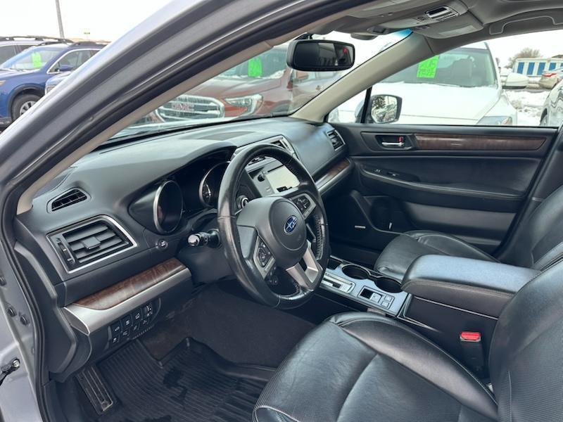 Subaru Outback 2.5i Limited 2015