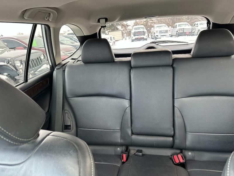 Subaru Outback 2.5i Limited 2015