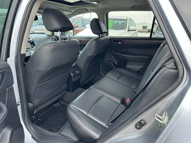 Subaru Outback 2.5i Limited 2015