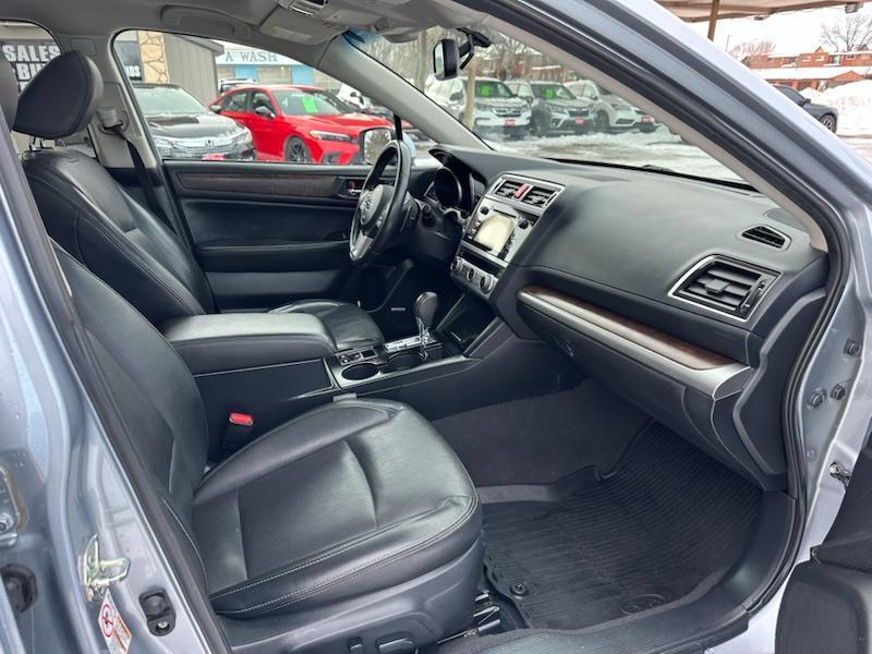 Subaru Outback 2.5i Limited 2015