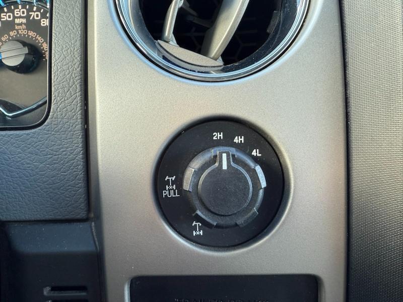 Ford F-150 Platinum SuperCrew 6.5-ft. Bed 4WD 2014