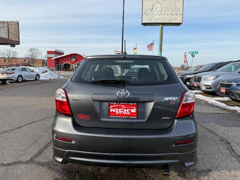 Toyota Matrix S AWD 4-Speed AT 2009