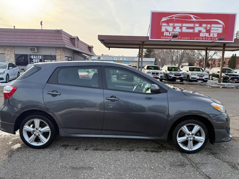 Toyota Matrix S AWD 4-Speed AT 2009