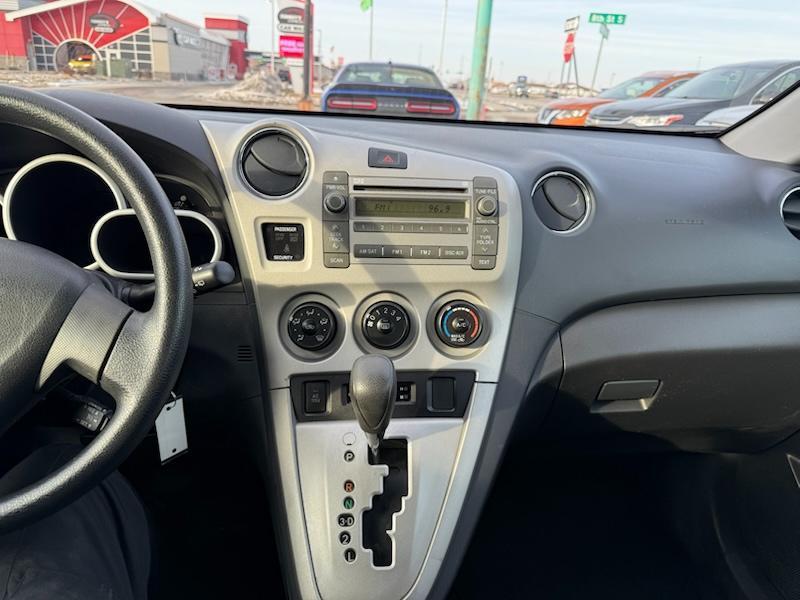 Toyota Matrix S AWD 4-Speed AT 2009