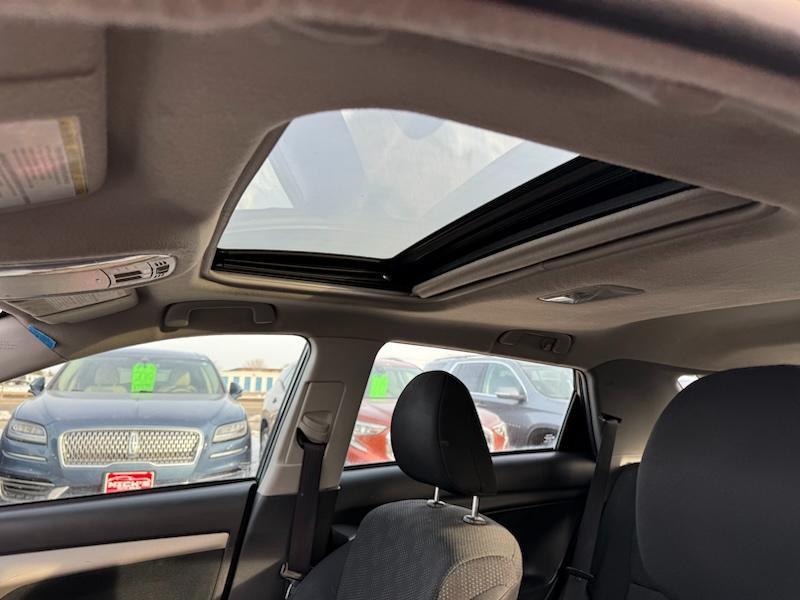 Toyota Matrix S AWD 4-Speed AT 2009