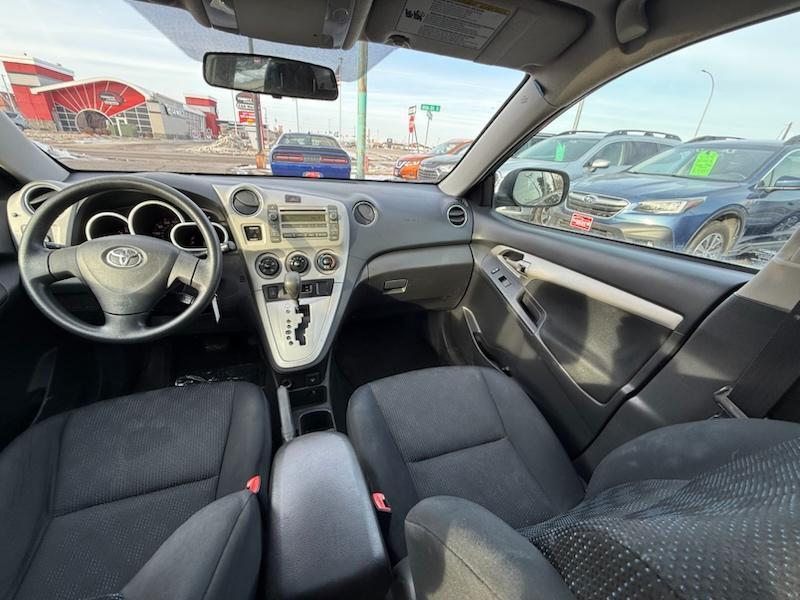Toyota Matrix S AWD 4-Speed AT 2009
