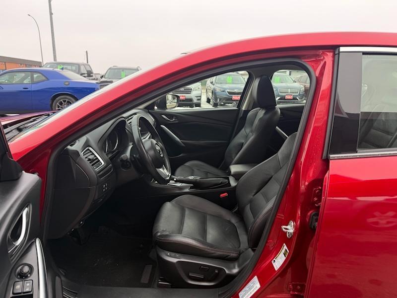 Mazda MAZDA6 i Grand Touring 2015