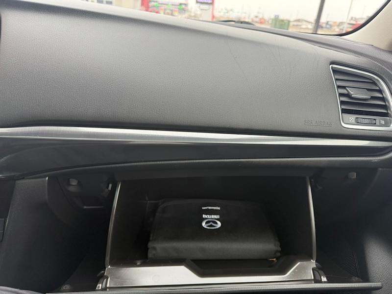 Mazda MAZDA6 i Grand Touring 2015