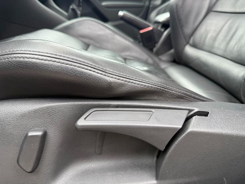 Volkswagen Golf R 4 Door 2012