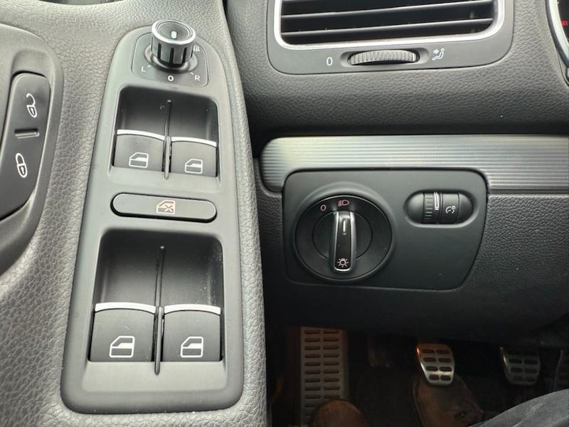 Volkswagen Golf R 4 Door 2012