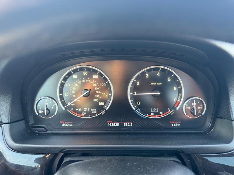 BMW 5-Series 535i xDrive 2013