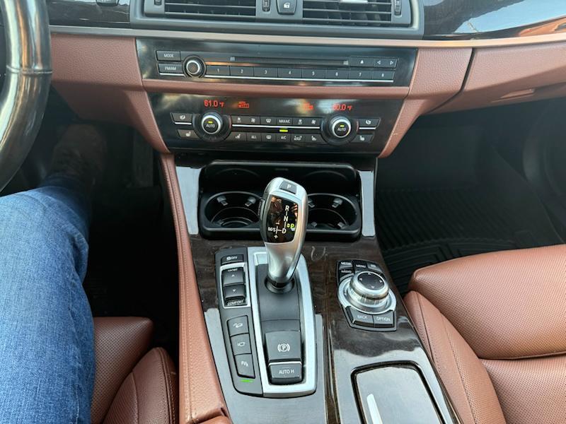 BMW 5-Series 535i xDrive 2013