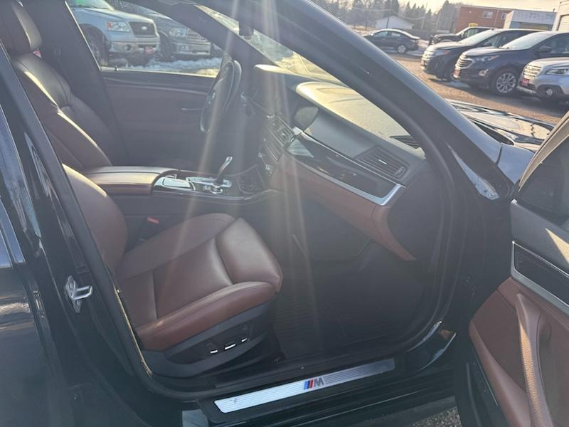 BMW 5-Series 535i xDrive 2013