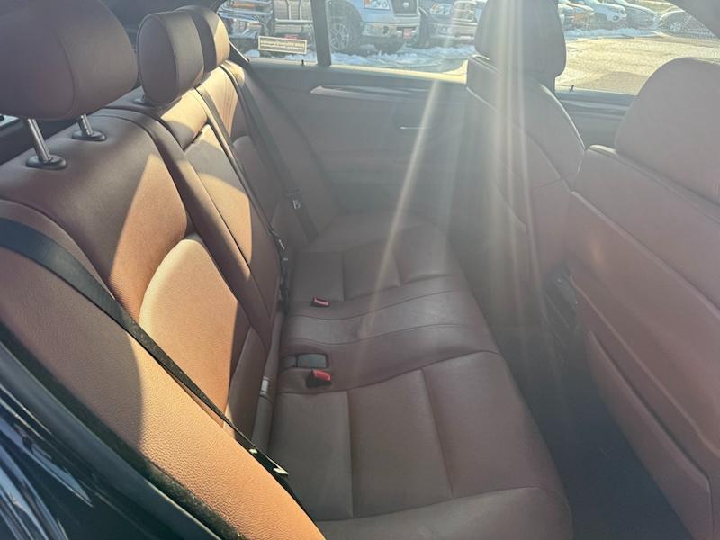 BMW 5-Series 535i xDrive 2013