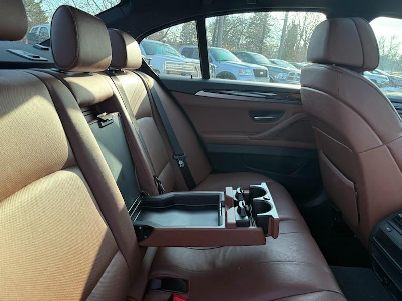 BMW 5-Series 535i xDrive 2013