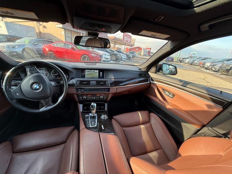 BMW 5-Series 535i xDrive 2013