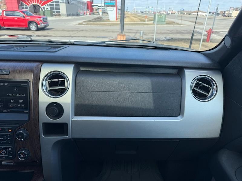 Ford F-150 4WD SuperCrew 145" Lariat 2013