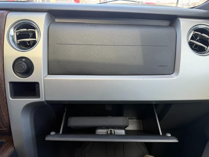 Ford F-150 4WD SuperCrew 145" Lariat 2013