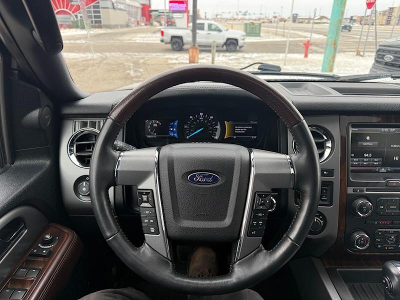 Ford Expedition EL Platinum 4WD 2015