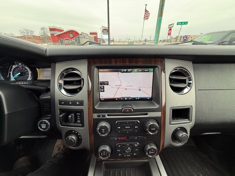 Ford Expedition EL Platinum 4WD 2015