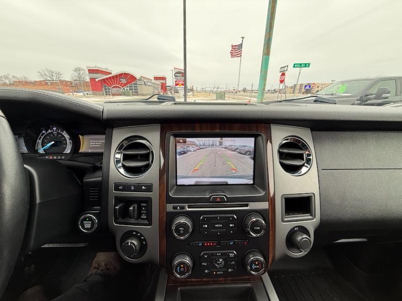 Ford Expedition EL Platinum 4WD 2015