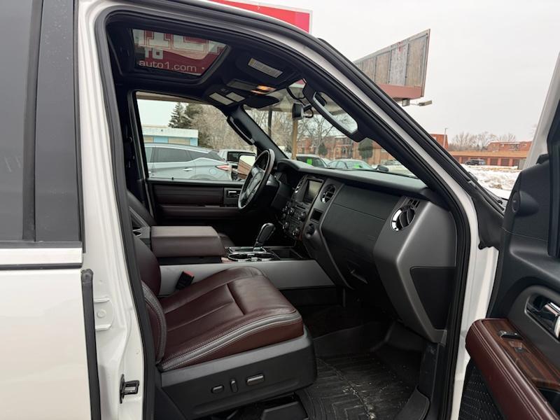 Ford Expedition EL Platinum 4WD 2015