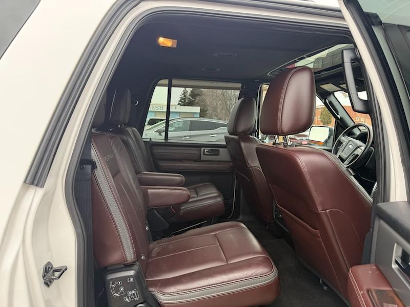 Ford Expedition EL Platinum 4WD 2015