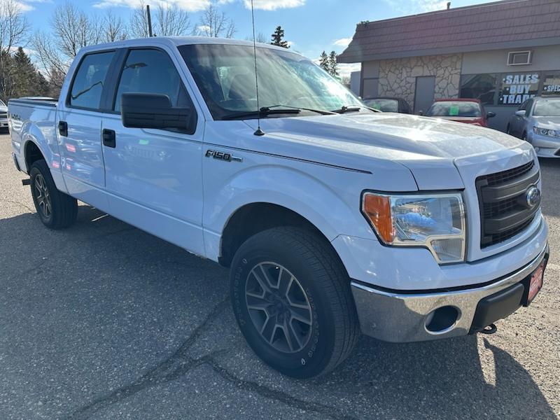 Ford F-150 XL SuperCrew 4WD 2014