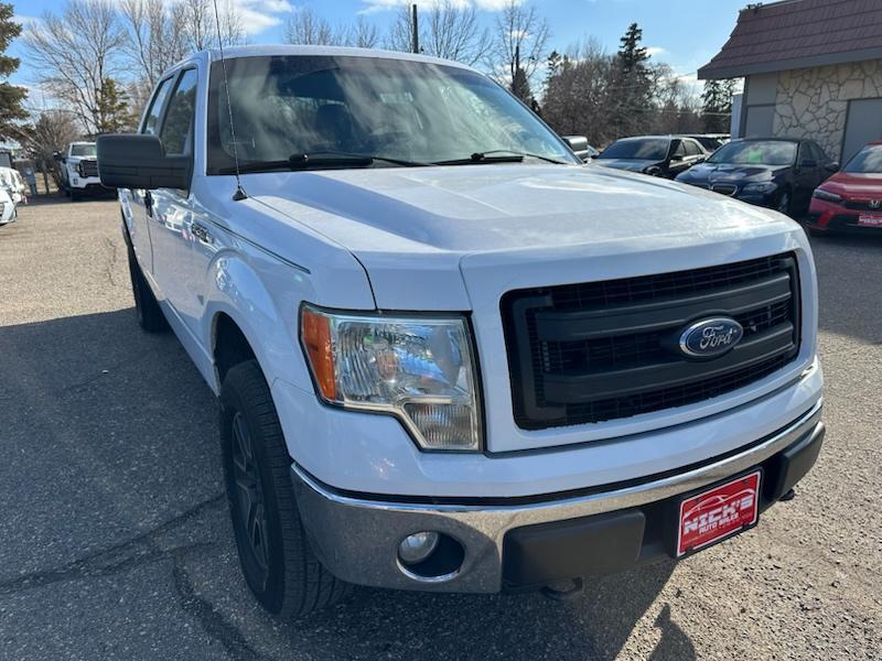 Ford F-150 XL SuperCrew 4WD 2014