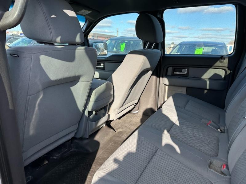 Ford F-150 XL SuperCrew 4WD 2014