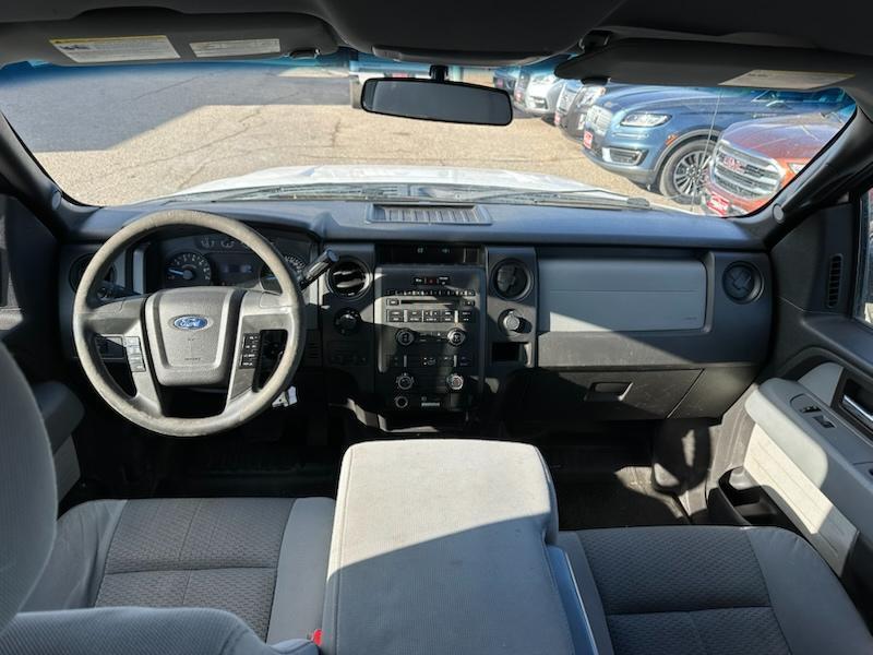 Ford F-150 XL SuperCrew 4WD 2014